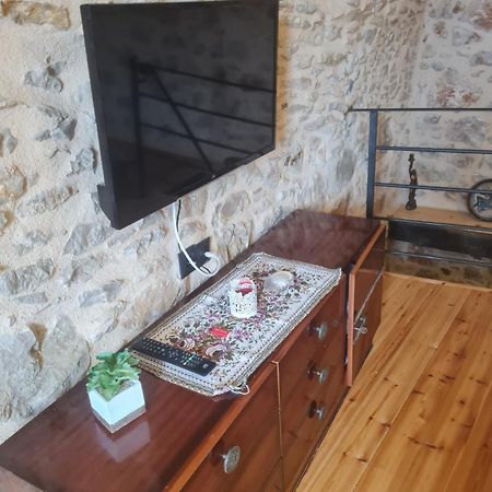 Village Home Agios Georgios Sykousis エクステリア 写真