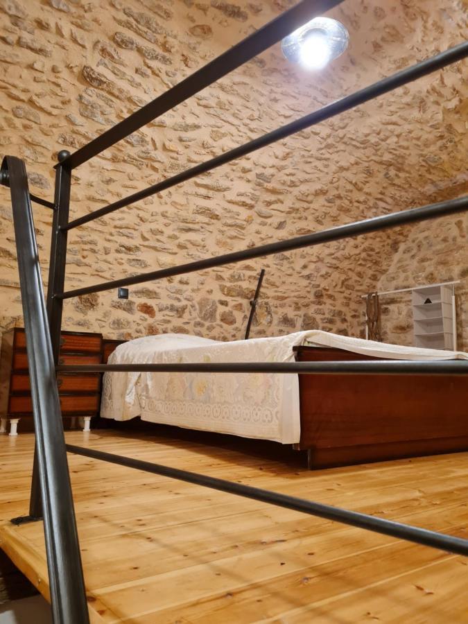 Village Home Agios Georgios Sykousis エクステリア 写真